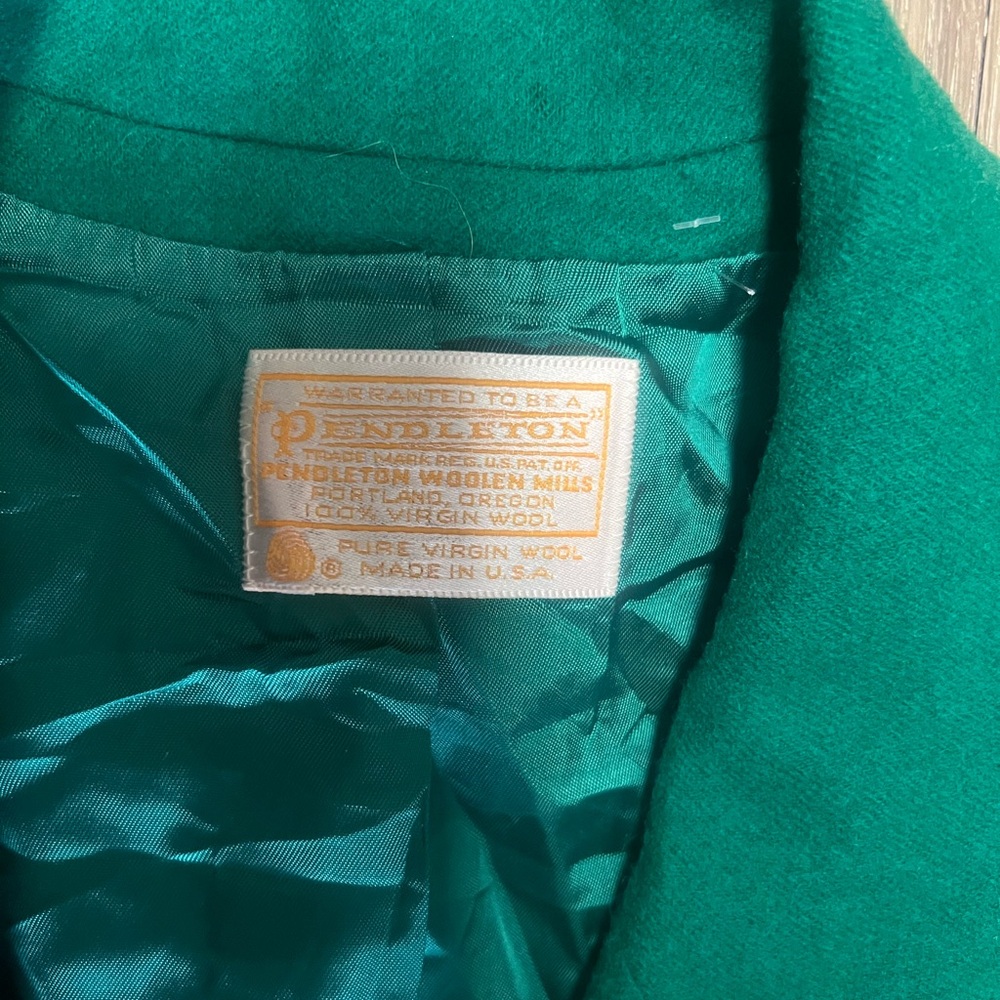 Pendleton blazer - Picture 2 of 5